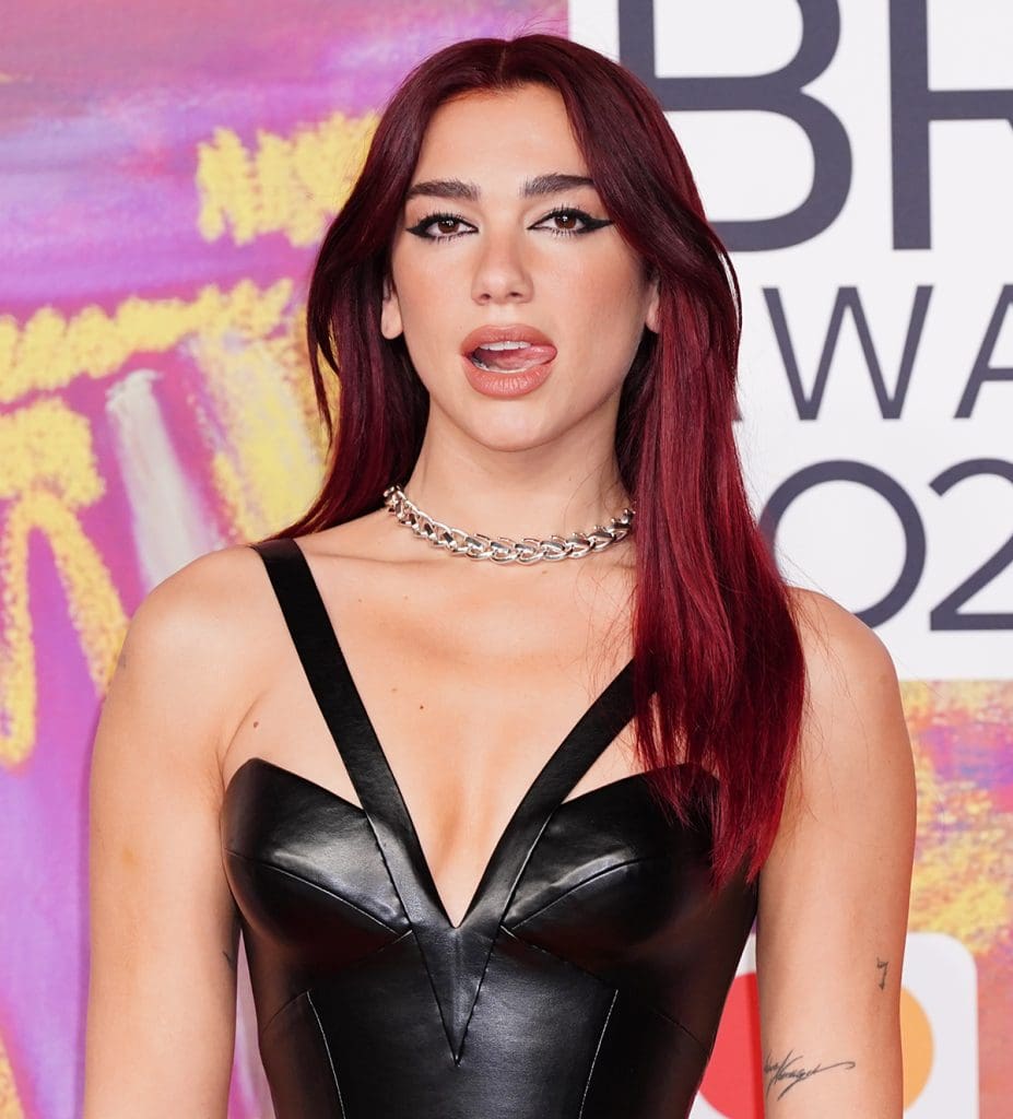 Snatched In Leather Dua Lipa Stuns In Skintight Black Leather Dress