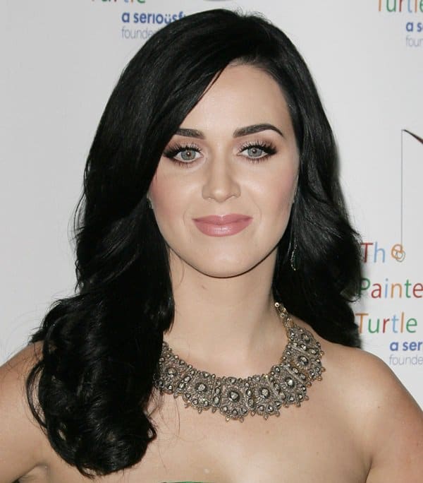 Katy Perry Stuns in Black Hair Transformation at Carole King's Charity ...