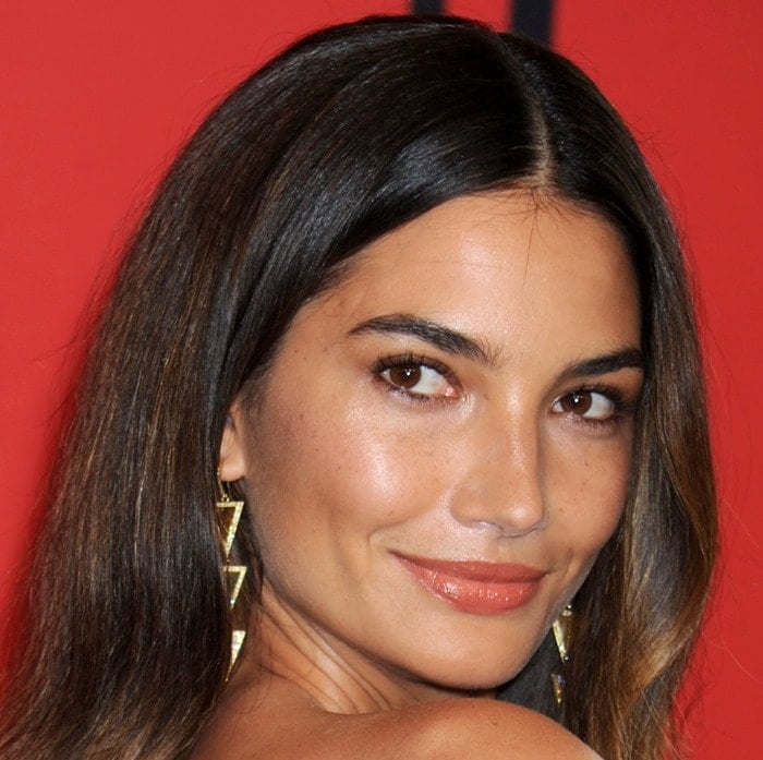 Lily Aldridge looked like she just stepped out of the shower