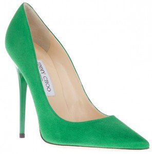 Reese Witherspoon Punctuates Her Look with Green Jimmy Choo Pumps