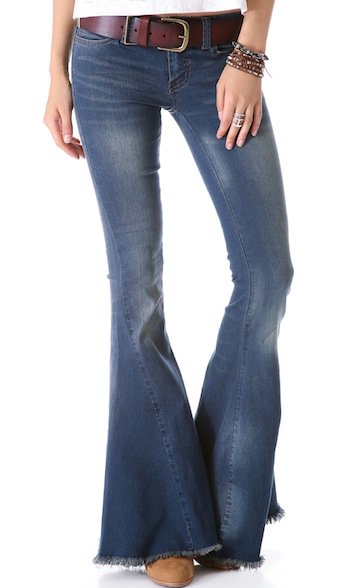 How to Wear Shredded Super Flared Jeans Like Rachel Zoe