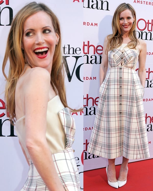 Leslie Mann's strapless dress with snap-button front fastening