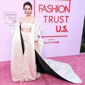 Sophia Bush: Embracing Average Height and Advocating Body Positivity in ...