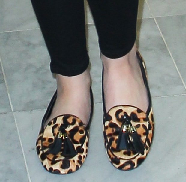 Cher Lloyd Performs Sirens in Trendy Leopard-Print Flats