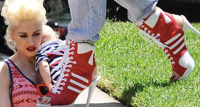 dirigir Largo Maletín Gwen Stefani's Red & White Jeremy Scott for adidas High-Heel Sneakers