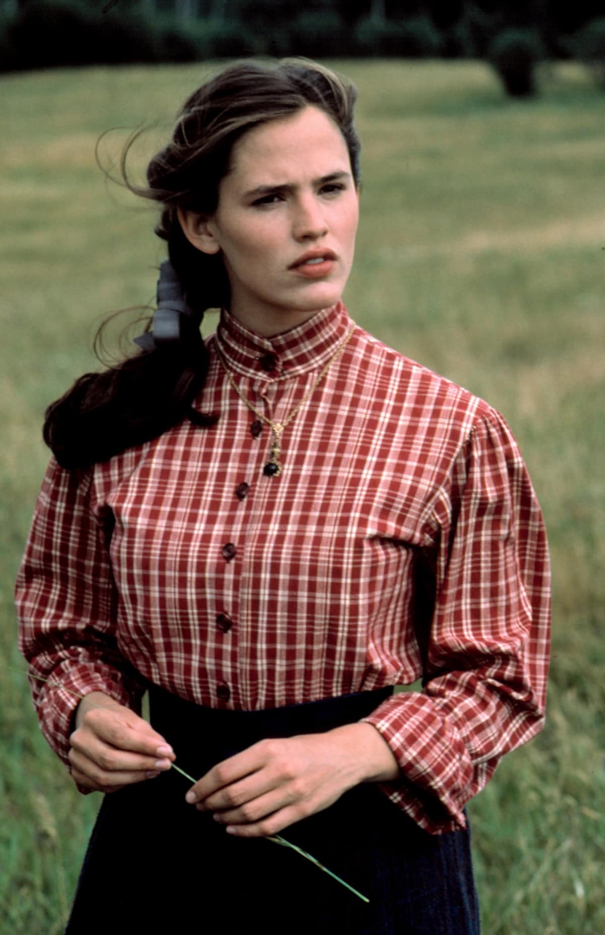 Jennifer Garner was 24 years old when she gained her first leading role as Mary Rose Clayborne in the 1997 American Western television film Rose Hill