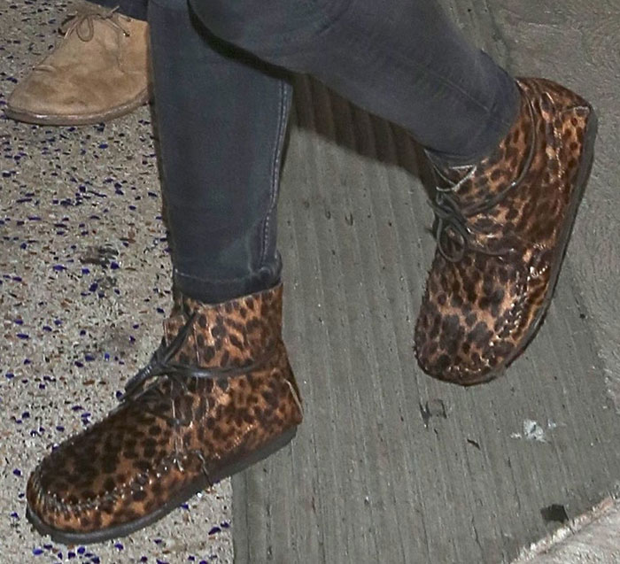 Geavanceerd Industrieel wrijving How JLaw and Sienna Miller Wear Isabel Marant's Leopard Shoes