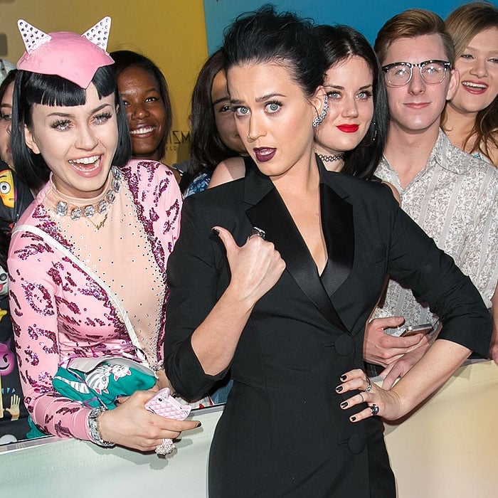 Katy Perry's Dog Steals Attention Away from Her Fab Giambattista Valli ...