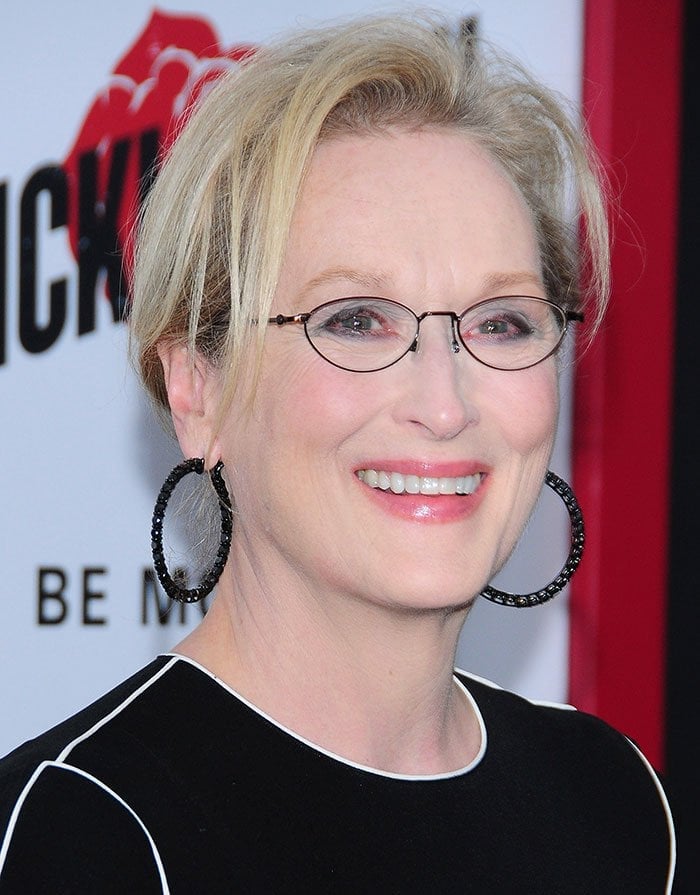 Meryl Streep's short unfussy hairstyle and soft makeup