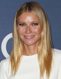 Gwyneth Paltrow's Sexy Legs at Lifetime Impact Honorees Lunch