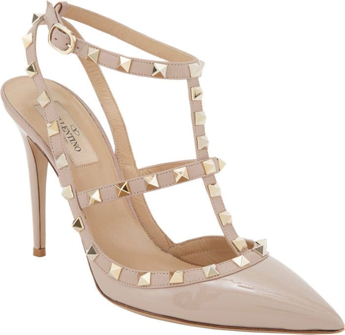 Reese Witherspoon Rocks White-and-Beige Valentino Rockstud Pumps