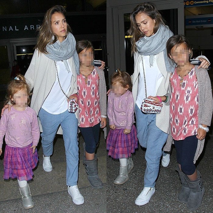 Jessica Alba arriving with her daughters at Los Angeles International Airport (LAX)