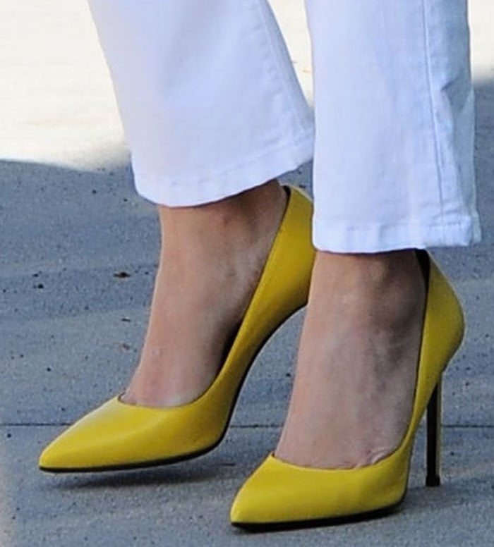 Spring-Ready: Reese Witherspoon in Saint Laurent 'Paris' Pumps