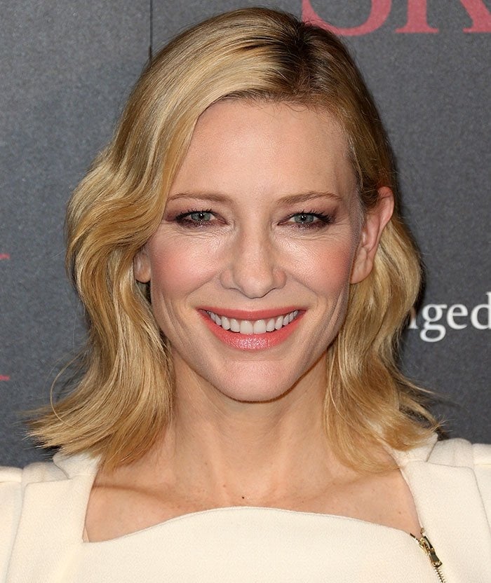 Cate Blanchett curls her blonde hair for the SK-II #ChangeDestiny Forum