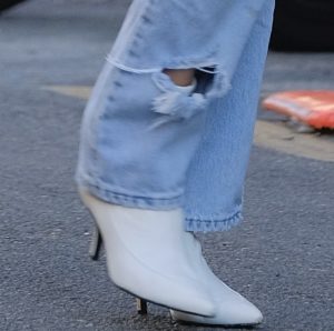 Bella and Gigi Hadid Wear On-Trend White Boots in NYC