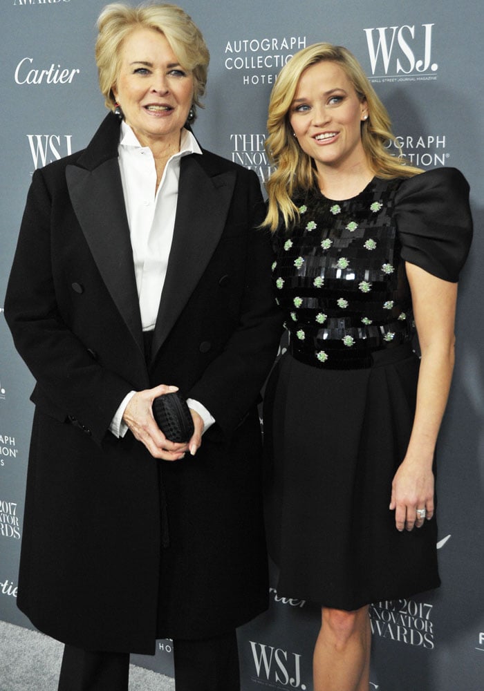 The actress poses with colleague Candice Bergen