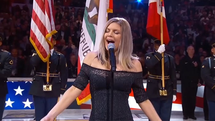 Fergie Messes Up National Anthem At Nba All Star Game 