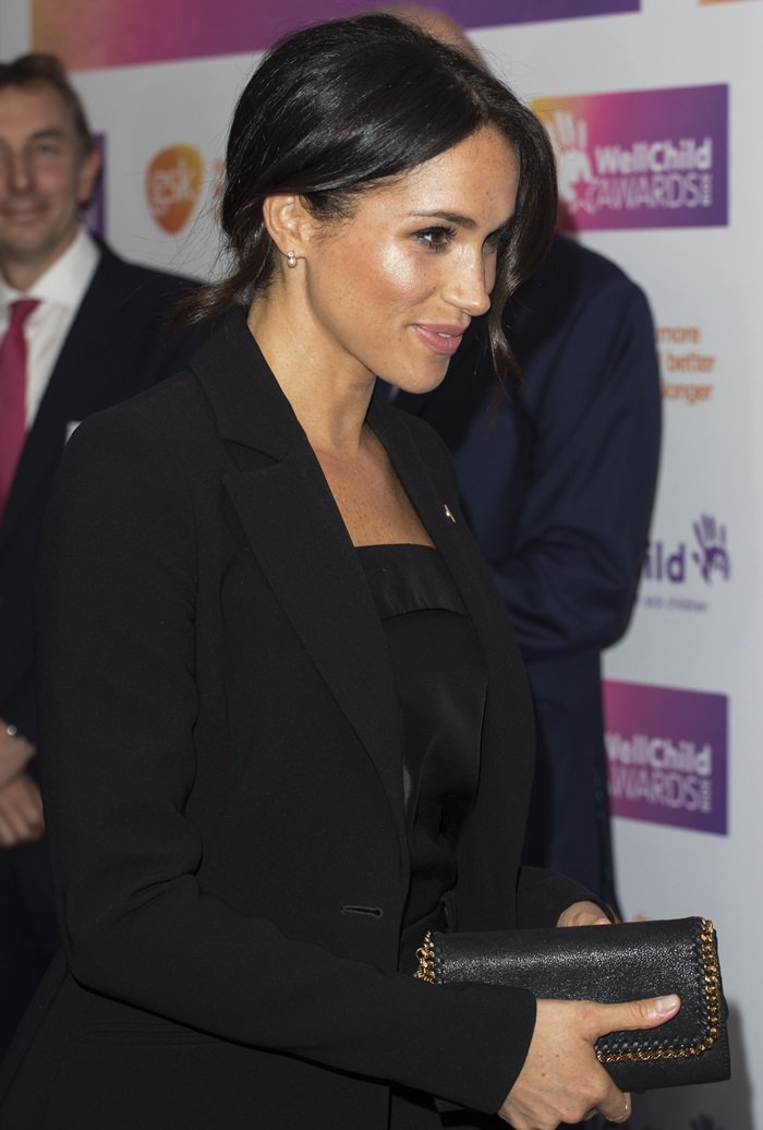 Meghan Markle's black "Acacia" solid stretch-crepe blazer