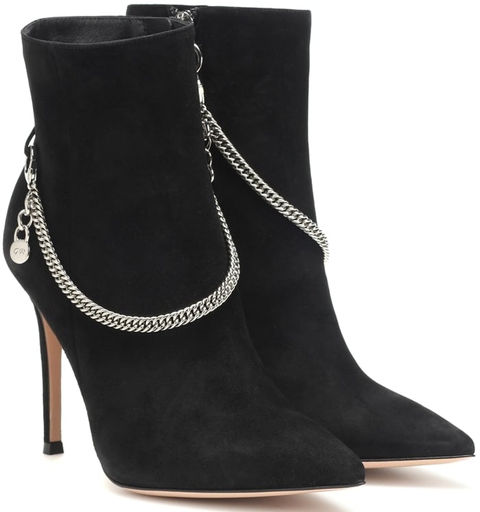 The Annie ankle boots from Gianvito Rossi will be sure to elevate any ensemble with their 115mm stiletto heel