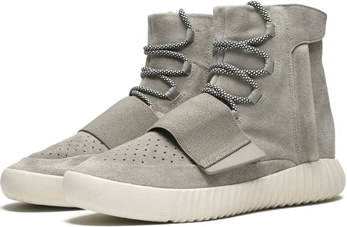 fake yeezy boots