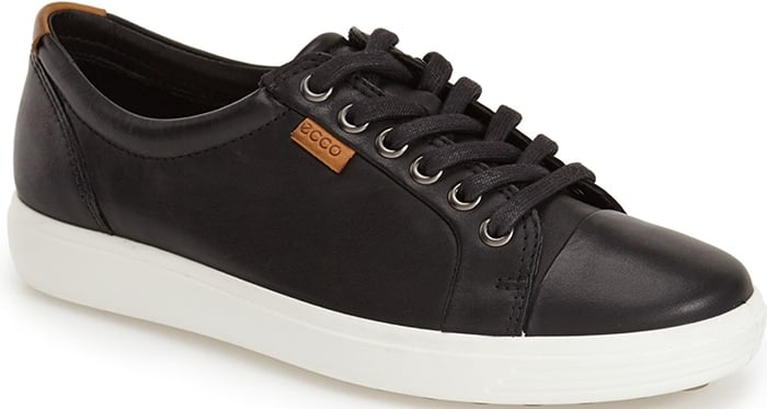 Enjoy a relaxed walking experience with this sleek travel sneaker from ECCO