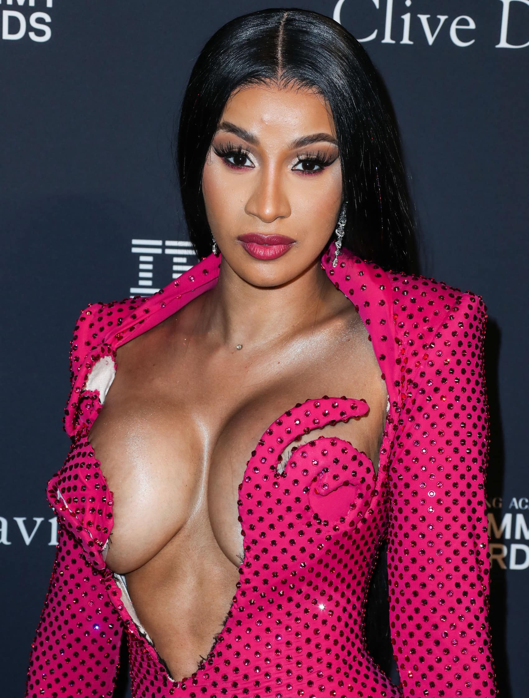 Cardi b tits