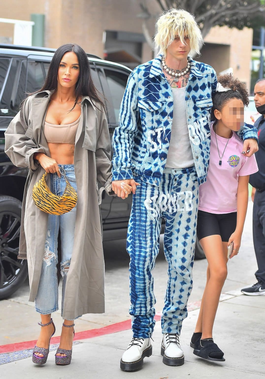 Megan, Kourt and Addison at MGK and Travis Barker’s Rooftop Concert