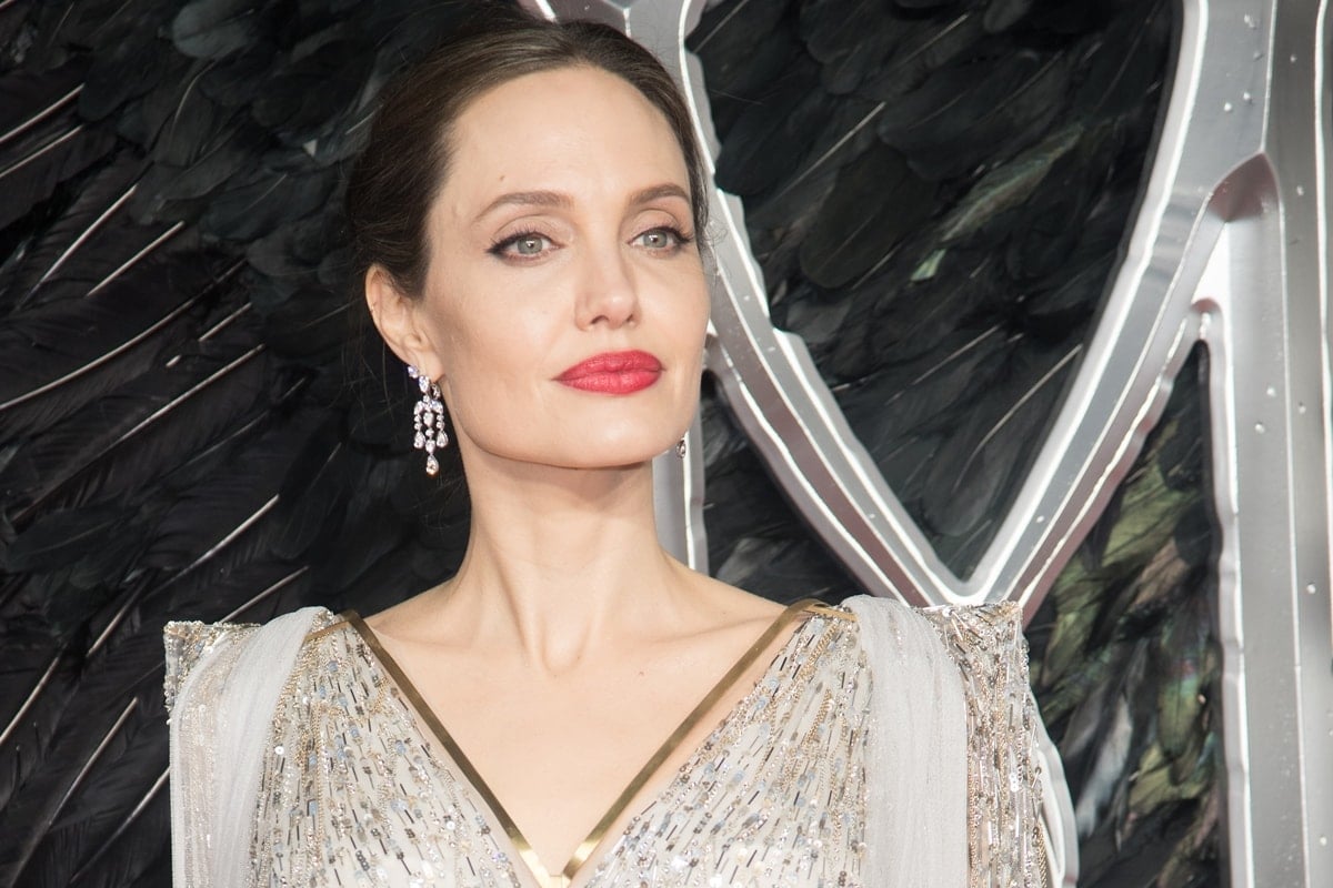 Jolie Twins Angelina - Angelina Jolie's Height and Fashion Sense: How She Makes the Most of Her  Frame