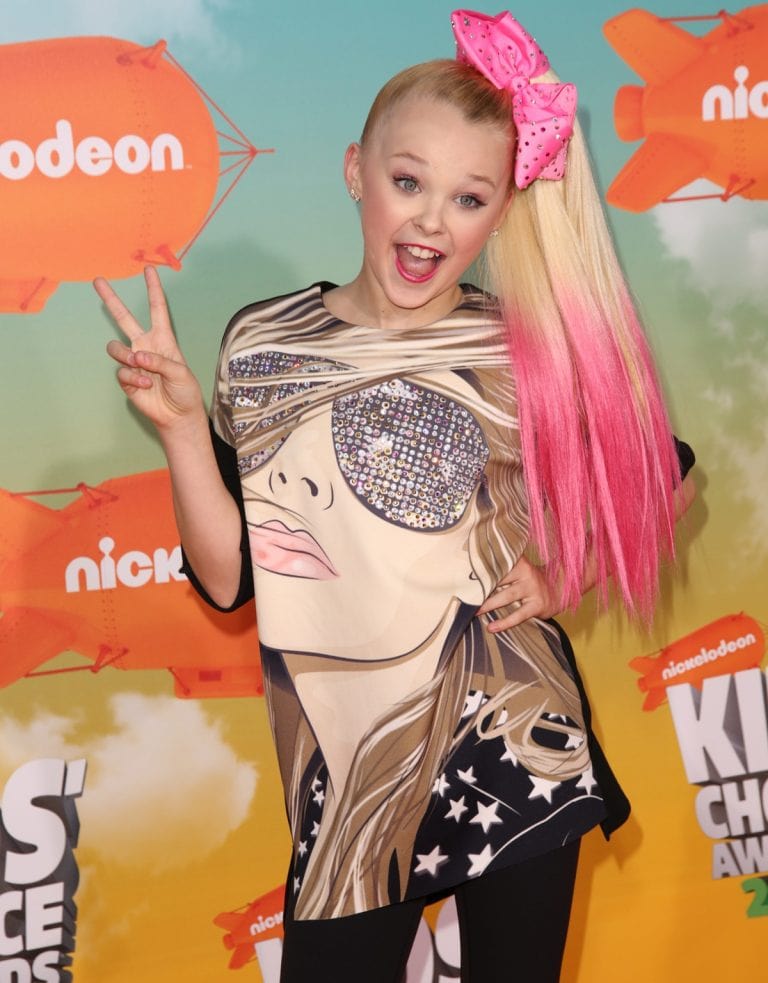 Jojo Siwa Shuts Down Body Shamers After Height Scandal