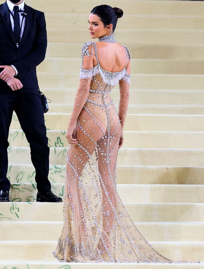 Kendall Jenner Flaunts Buttcheeks In Sheer Crystal Dress At 2021 Met Gala 8558