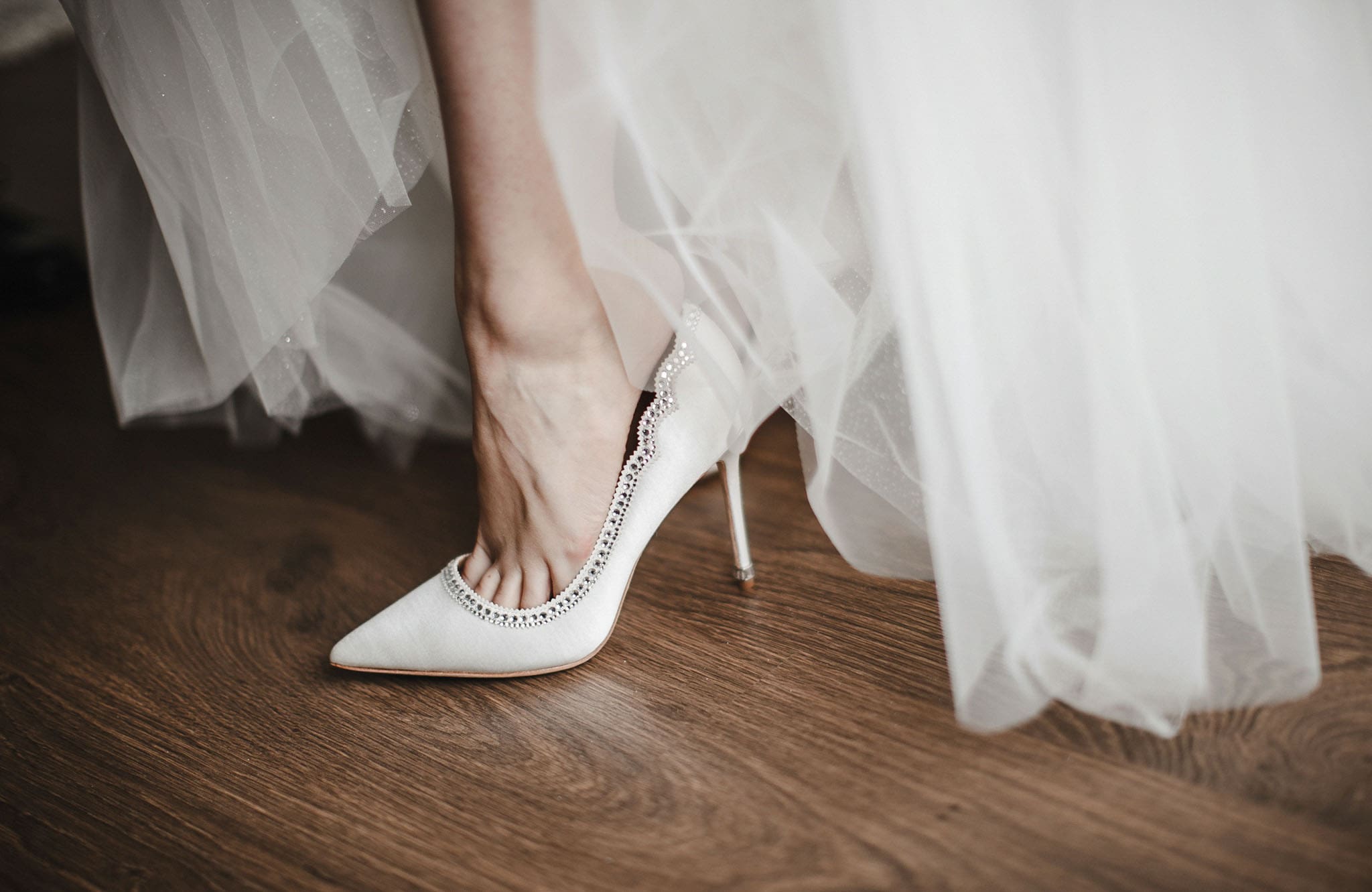 Total 71+ imagen dior bridal shoes