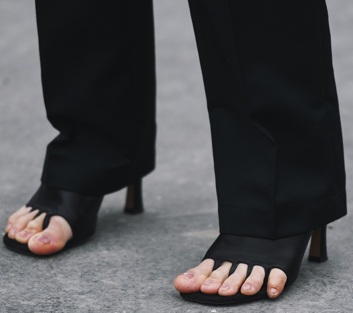 Peep-Toe vs. Open-Toe Shoes: Which One is Right for You?