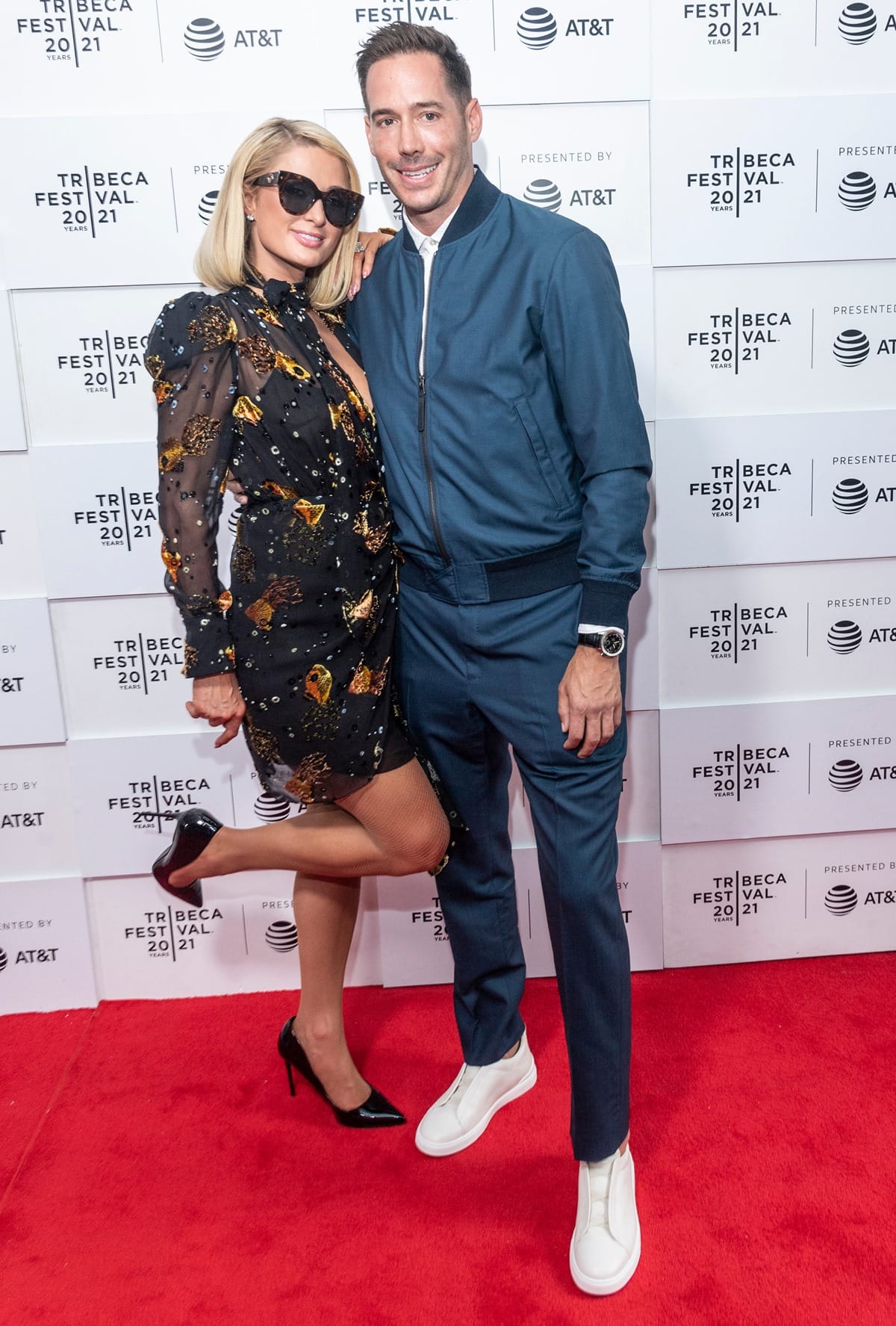 Paris Hilton attended the premiere of her documentary. This Is Paris, with her fiancé Carter Reum at the  2021 Tribeca Festival