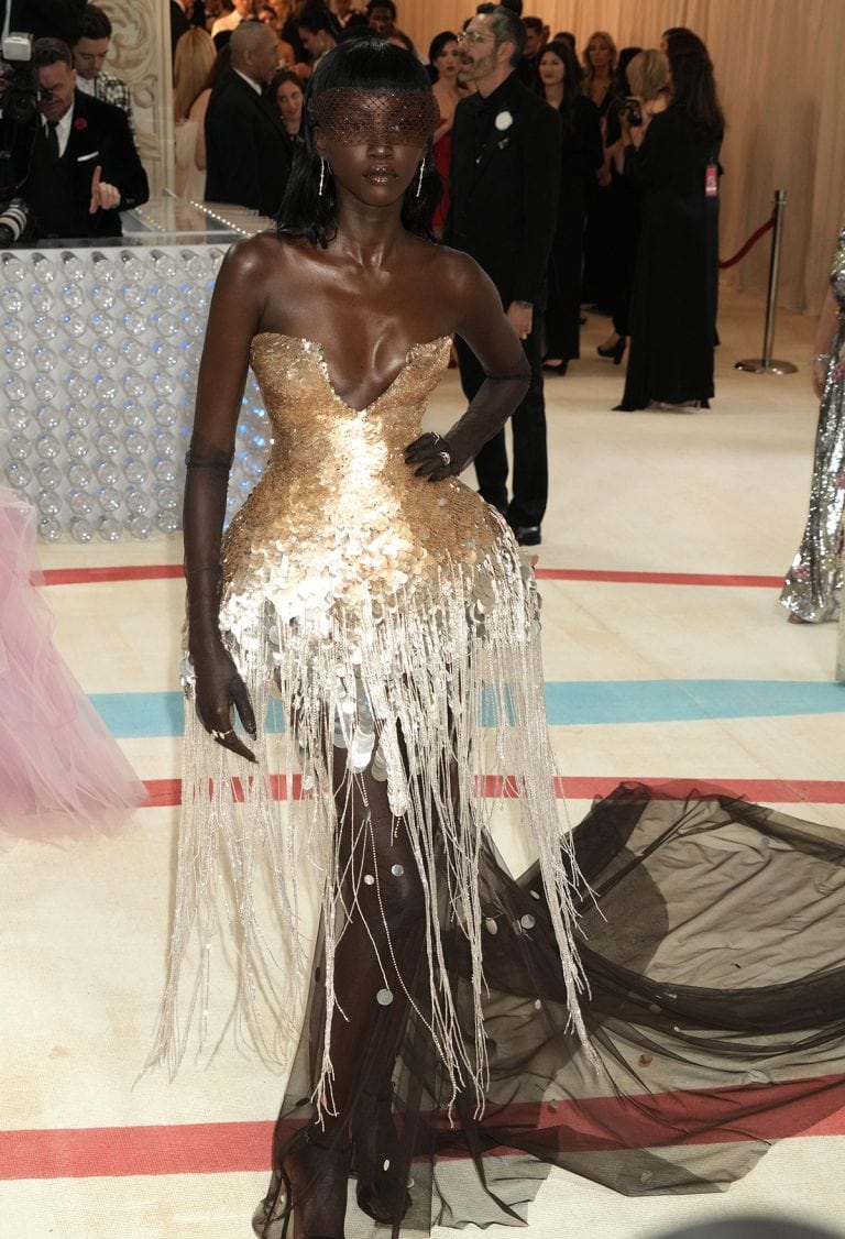 Chanel Muse Anok Yai Glows in Futuristic Jellyfish Pannier Dress at