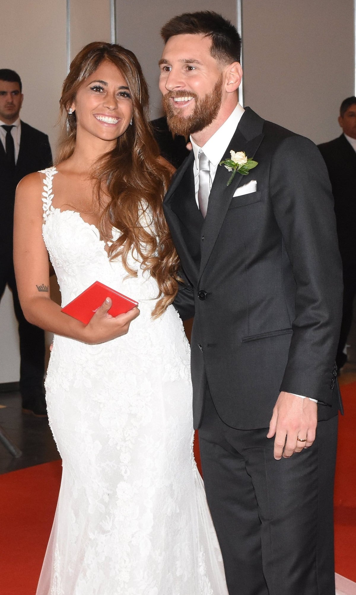 Lionel Messi and Antonela Roccuzzo: Love Story That Defies Height