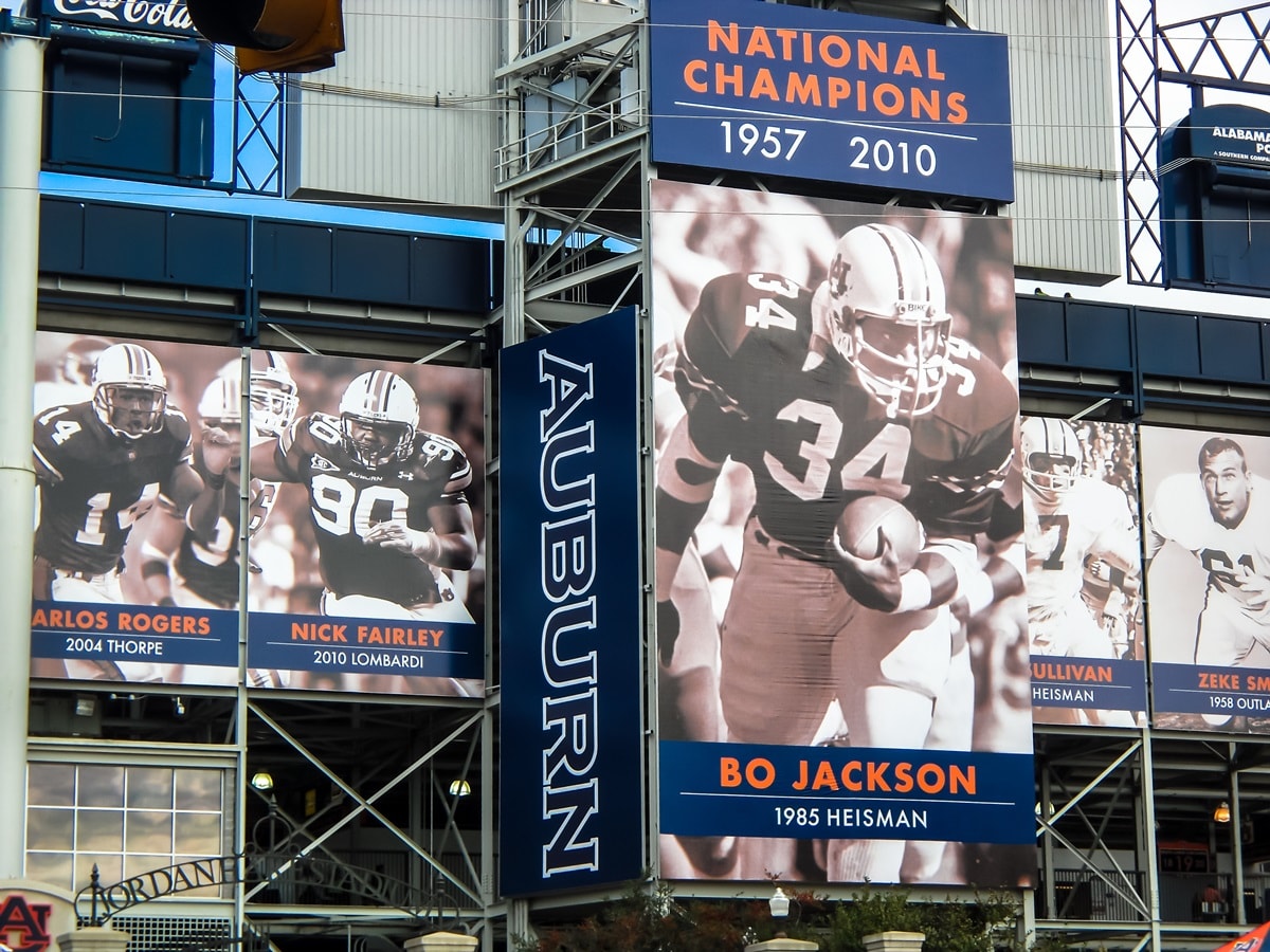 A Brief History of Bo Jackson's Legendary Nike Air Trainer SC High