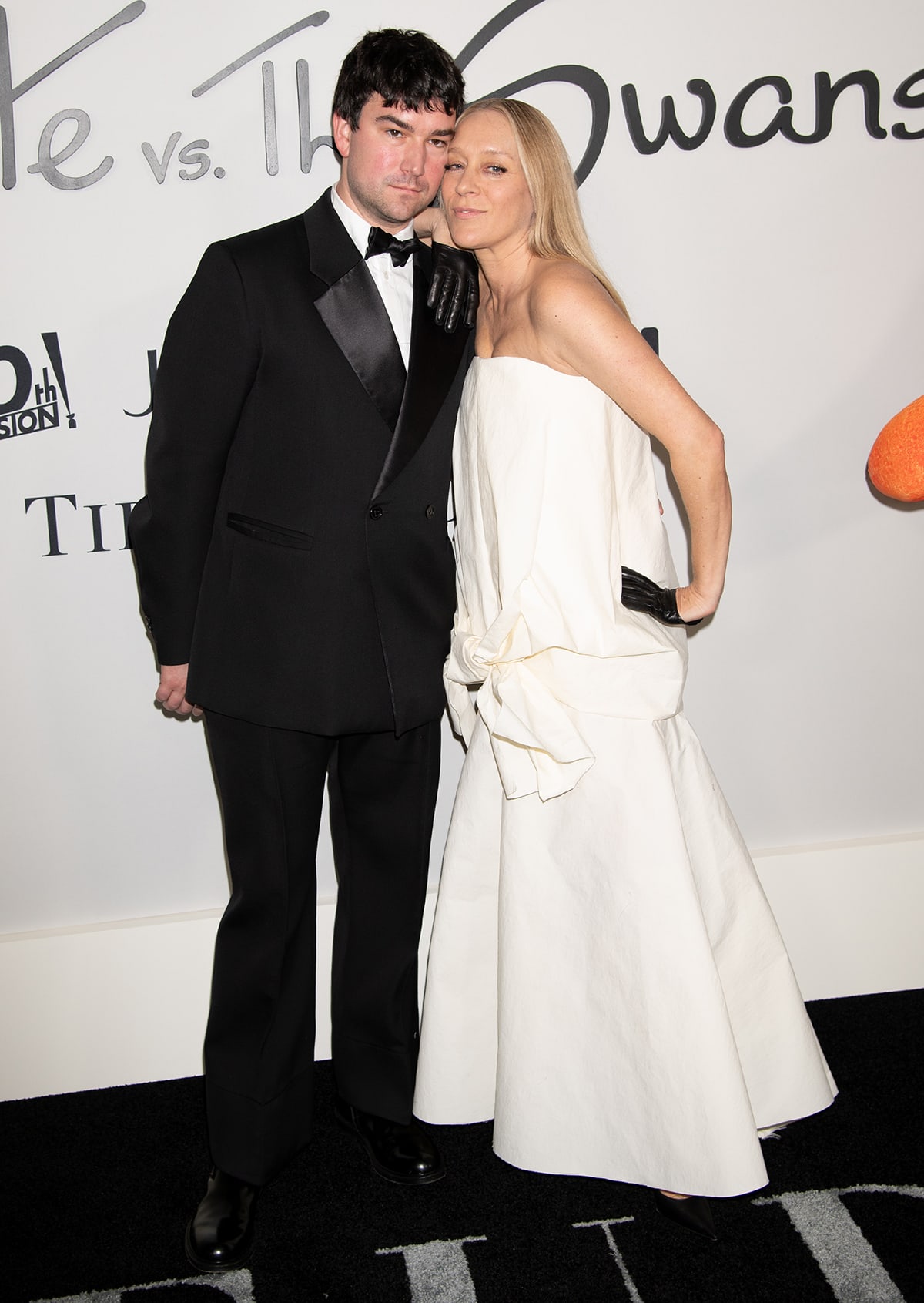 Chloe Sevigny poses with her Croatian art gallery director husband Siniša Mačković at the NYC premiere of Feud Season 2